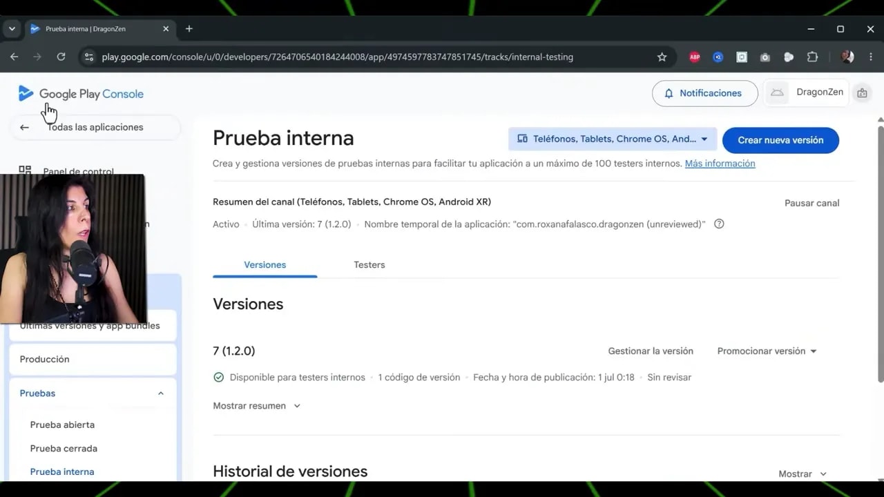 Panel de Google Play Console en la sección de prueba interna con versiones y controles de publicación